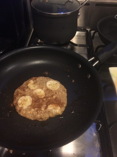 nutty protein banana pancakes